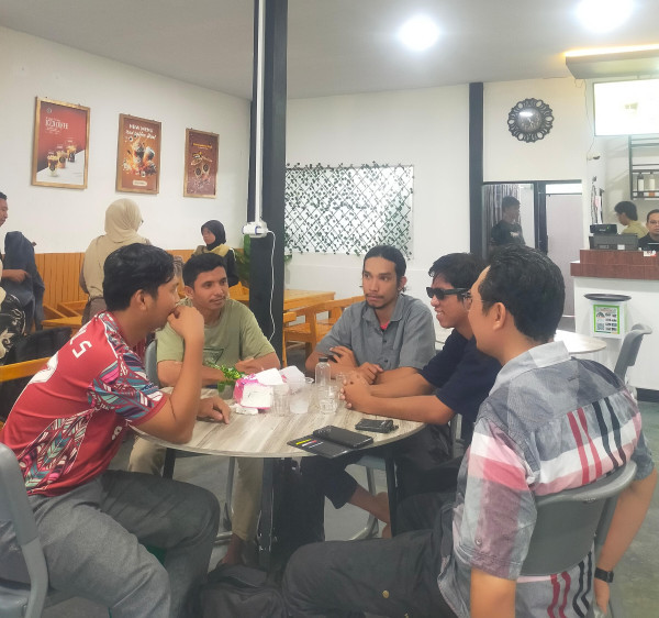 Tertarik dengan Inovasi Dakwah Digital, Medikom Wahdah Bulukumba Kunjungi Medikom Wahdah Sinjai