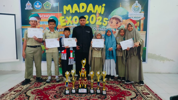 SDIT Wahdah Sinjai Raih Juara Umum di Madani Excellent Olympiad (EXO) 2025, Ini Daftar Pemenangnya
